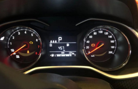 中国特供合资车,诞生至今无骂声,油耗低至6L,不到5万即可入手(图4) 中国特供合资车,诞生至今无骂声,油耗低至6L,不到5万即可入手(图4)