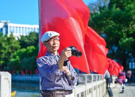 福州陈镛：81岁拜师学摄影