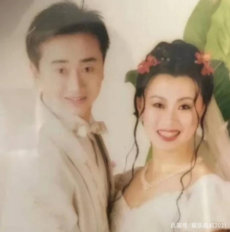 赵本山让赵海燕演老伴,她却很犹豫,没想到演过之后她火遍了全国(图3) 赵本山让赵海燕演老伴,她却很犹豫,没想到演过之后她火遍了全国(图3)