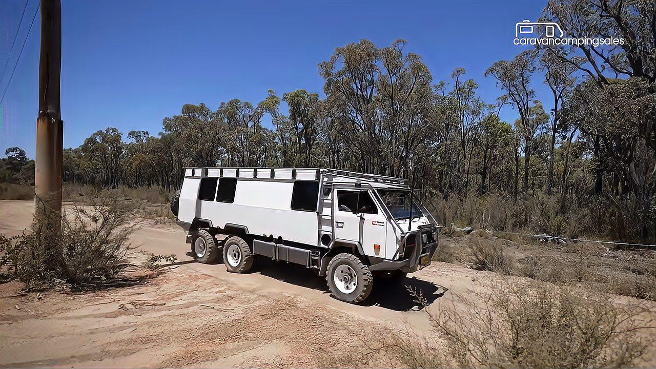 oka 6x6 升顶越野房车