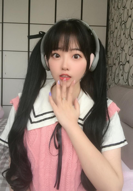 原来郝一点以前也是女团成员,因为受伤退出,不然早就成了明星?