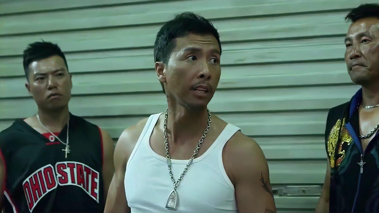 特殊身份:有种气场叫做甄子丹,下手狠辣以暴制暴,让人大呼过瘾