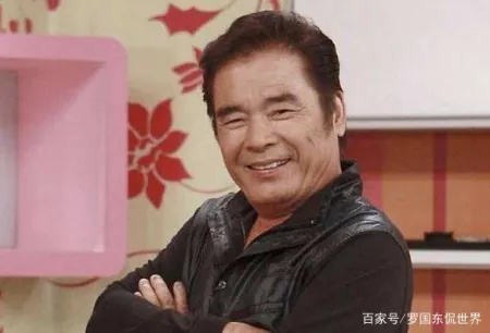 雷洪|同时拥有6个老婆，如今72岁再娶娇妻，他的人生堪比“韦小宝”