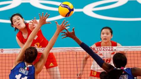 东京奥运会：中国女排3:0击败意大利夺首胜 仍无缘晋级八强