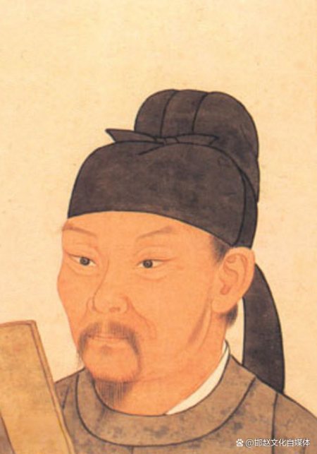 杜甫一詩,紀昀評說“文不對題”但卻流傳千古,《望岳》人人...(圖1) 杜甫一詩,紀昀評說“文不對題”但卻流傳千古,《望岳》人人...(圖1)