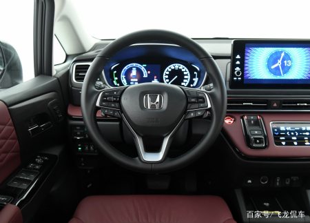 本田的“奶爸车”,车长4米95油耗5.9L,入门就配7个沙发座椅(图3) 本田的“奶爸车”,车长4米95油耗5.9L,入门就配7个沙发座椅(图3)