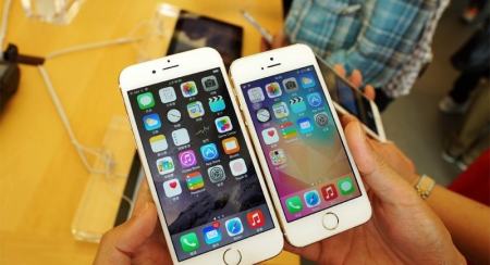 销量5500万台的iPhone手机,正式被苹果放弃了!(图2) 销量5500万台的iPhone手机,正式被苹果放弃了!(图2)