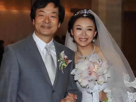 1985年,濮存昕与宛萍结婚,婚后第二年,他便被正式