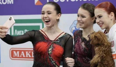 2022花滑冰锦赛没看头，俄罗斯三娃被禁赛，中国队和羽生结弦退赛