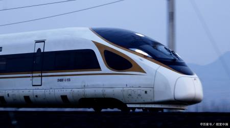 为什么高铁复兴号要被标注出来呢?这背后的含义需要了解一下