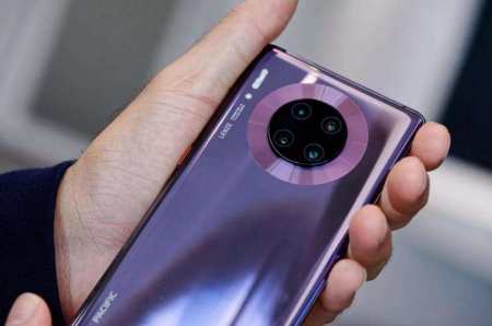 失去华为压制后，iPhone销量大涨155%，国产手机“窝里横”的下场(图4)