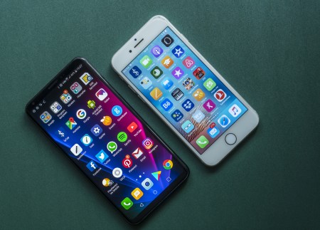 4.7寸和5.5寸的直观对比主要在于屏幕大小的不同.