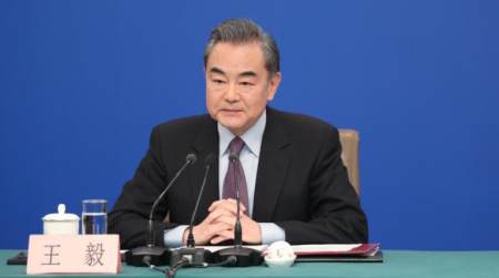 时刻准备好跟中国开战?日本态度比美国还猖狂,究竟谁给的胆子?(图2) 时刻准备好跟中国开战?日本态度比美国还猖狂,究竟谁给的胆子?(图2)