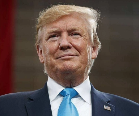 美国|特朗普笑不出来了,百亿资金撤出美国,这次中国央行也出手了!