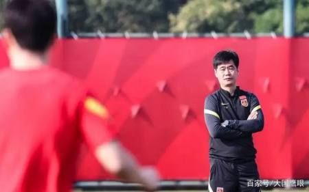 中国男足和阿曼比赛结束后，姚明谈国足出局世界杯，一针见血