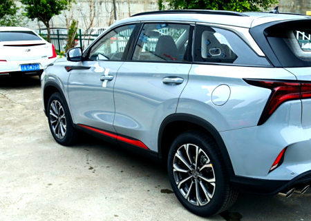 一直以为cs75plus是10万级最帅suv 当看到t55 才知道山外有山 一直以为cs75plus是10万级最帅suv 当看到t55 才知道山外有山