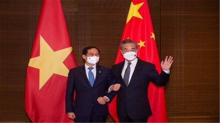 特殊时期,王毅在浙江会见一位尊贵客人,全球嗅到不寻常信号(图2) 特殊时期,王毅在浙江会见一位尊贵客人,全球嗅到不寻常信号(图2)