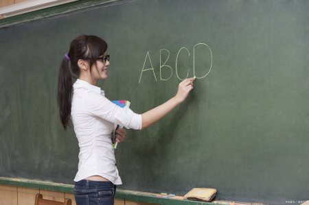 Matlab扫盲小短篇8：多维数组、高维数组、索引方法、程序示例(matlab如何进行多元函数拟合)