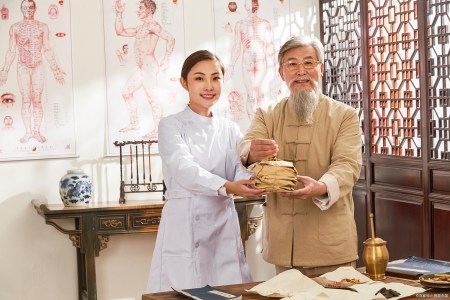 中医和西医相比，到底有哪些特色和优势？为什么建议选择学中医？（中医 西医 内科）中医与西医各自的优势与不敷，