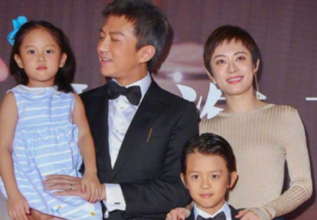 昆山倒塌:孙俪深夜发文官宣离婚,因邓超出轨家暴?(图1) 昆山倒塌:孙俪深夜发文官宣离婚,因邓超出轨家暴?(图1)