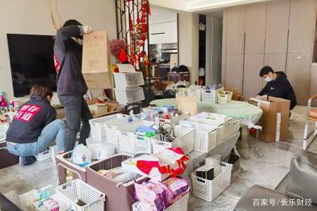 6大冷门却“暴利”的行业,很多人都瞧不上,却有从业者月入过万(图3) 6大冷门却“暴利”的行业,很多人都瞧不上,却有从业者月入过万(图3)