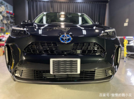 丰田“雅士利Cross”海外上市,旗舰版竟不到10万,油耗仅4.5L(图1) 丰田“雅士利Cross”海外上市,旗舰版竟不到10万,油耗仅4.5L(图1)