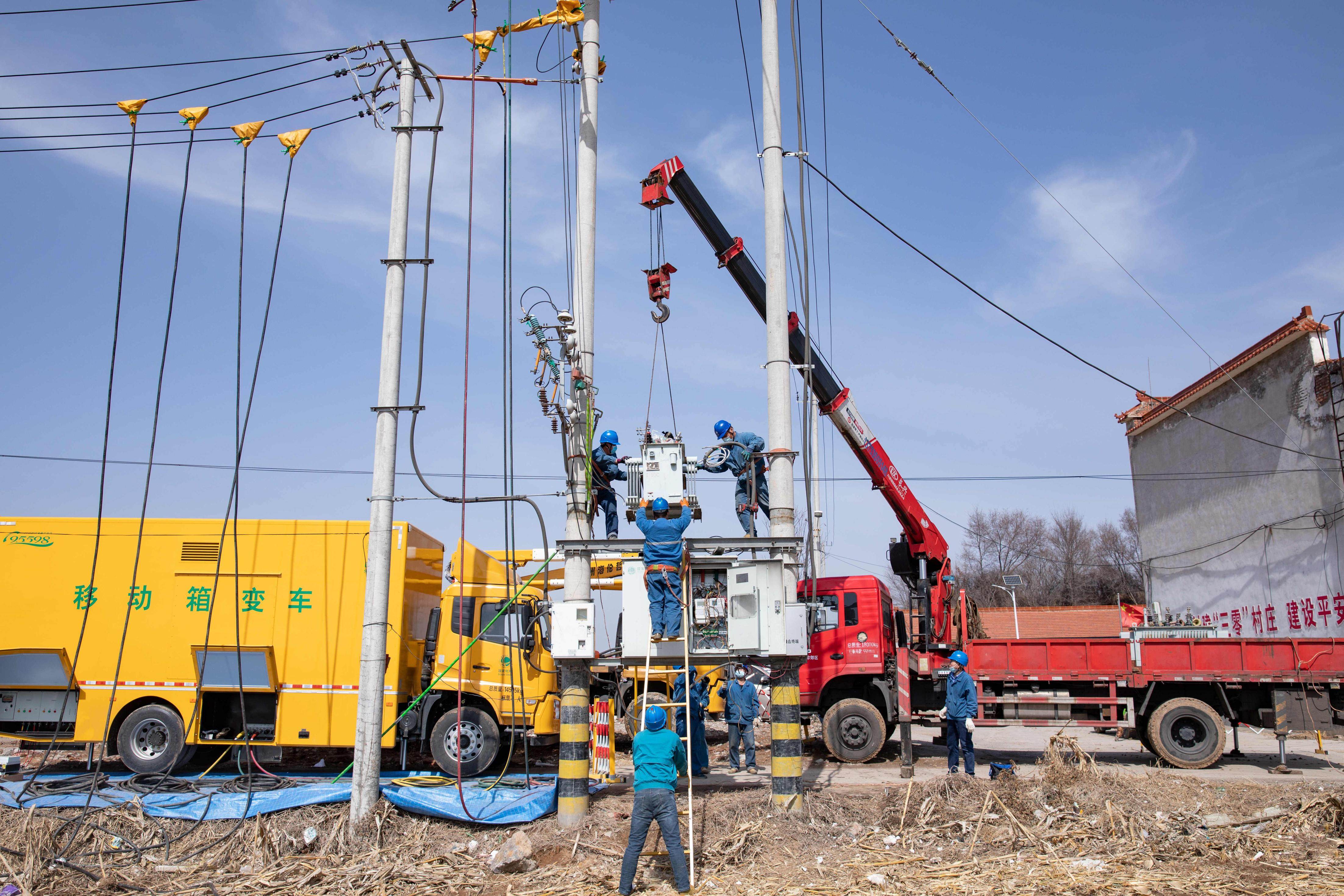 國網長治供電公司實現不停電更換變壓器