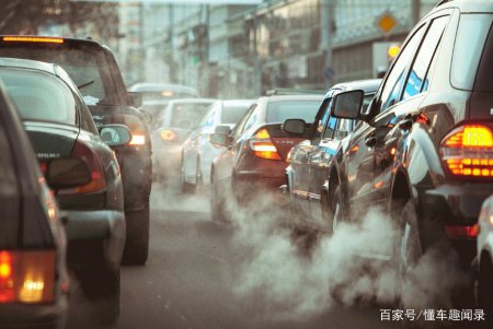 加油的时候“加满”与“加200”到底哪个更好?对比一下就懂了!(图5) 加油的时候“加满”与“加200”到底哪个更好?对比一下就懂了!(图5)
