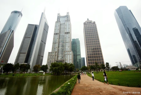 房价 楼市大局已定，房地产传来喜讯，购房者有信心吗？