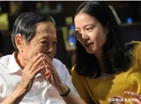 牵手17年，99岁杨振宁允许翁帆改嫁，但财产全部归前妻子女所有
