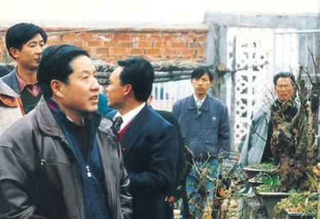 他52岁正厅越级晋升正部，从银行行长提为省委书记，主政湖北20年(图1)