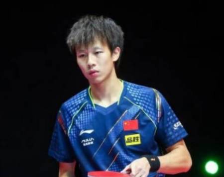 刘国梁该警惕了，国乒世界冠军0-3被横扫出局，士气全无状态极差