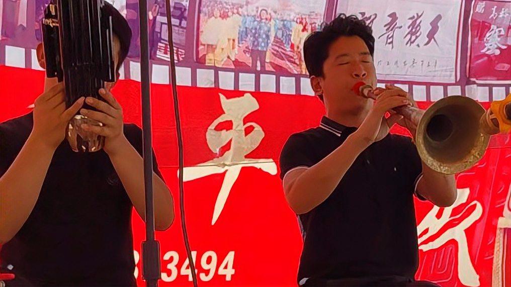 高鹏陕北大唢呐演奏电影《青松岭》插曲,好听