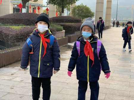 直播杭州｜囧！寒潮来袭后的第一个早晨，准备送孩子上学，可车门冻住了……插图36
