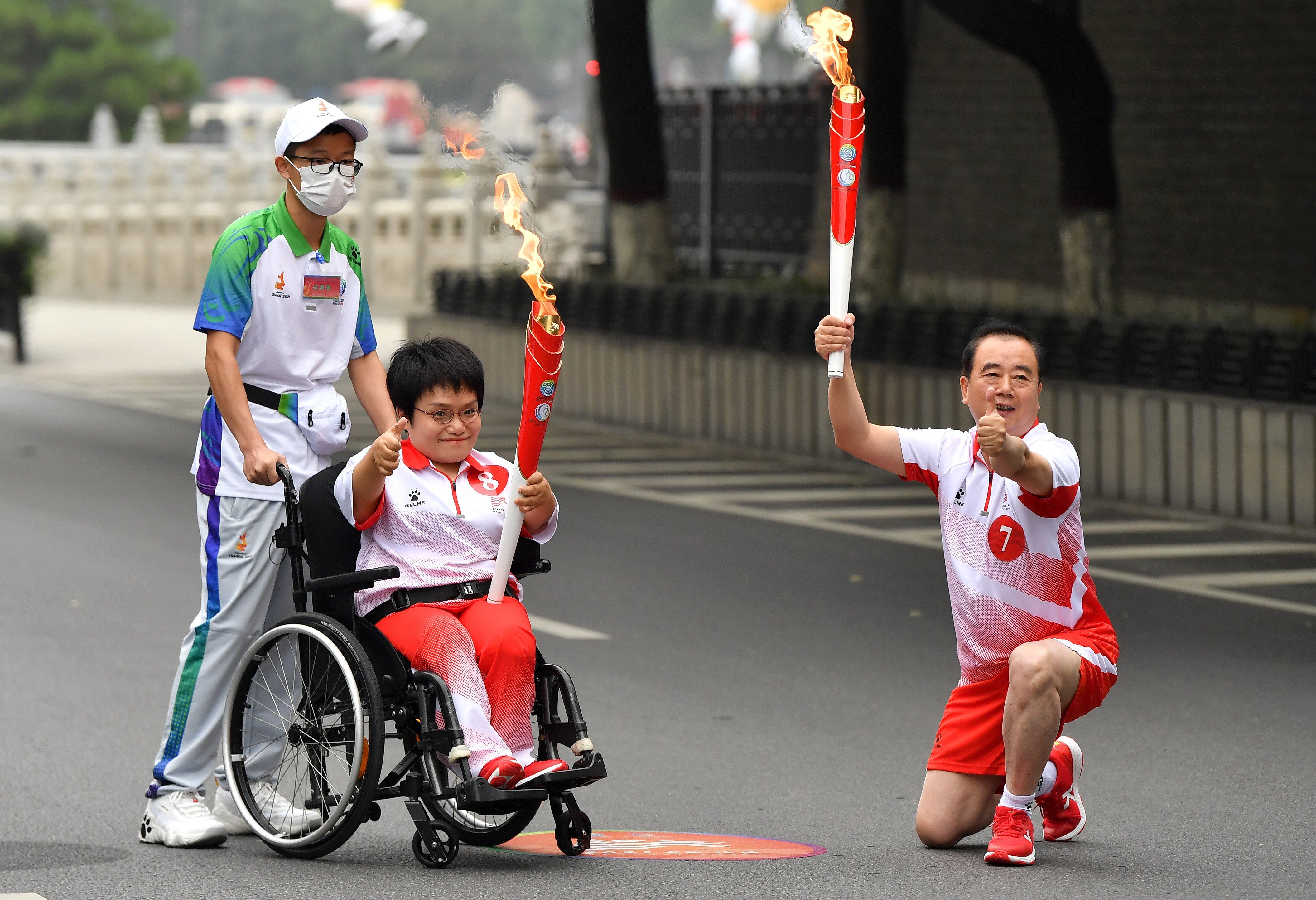 十四运会和残特奥会火炬正式在陕西传递(6)