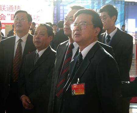 他是原贵州省长，61岁主政黑龙江省，三年后官至副国级，今年77岁(图4)