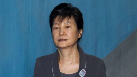 朴槿惠出狱不到24小时！一个举动引发众怒，“反对特赦”传遍韩国(图2)