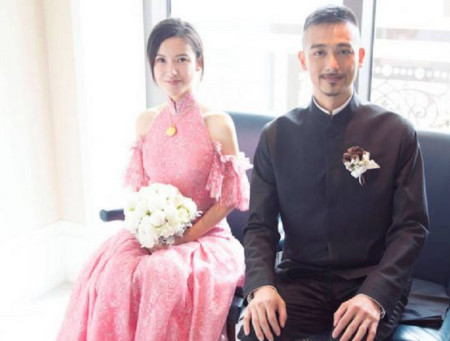 演员杨子姗被曝怀孕,外出就餐孕肚明显,与台湾老公结婚6年(图7) 演员杨子姗被曝怀孕,外出就餐孕肚明显,与台湾老公结婚6年(图7)